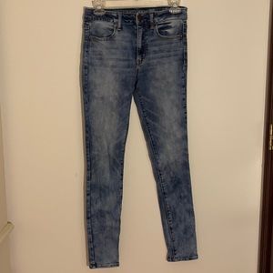 American Eagle Women’s Size 6 Jeans